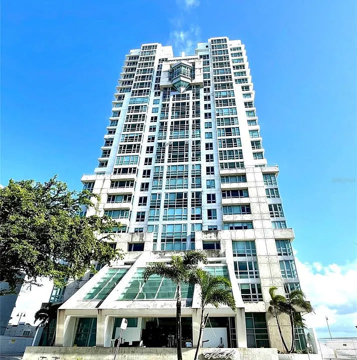404 Constitucion Ave #207