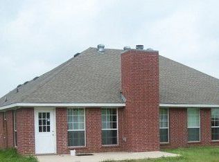 1645 Zagota Crossing Rd, Terrell, TX 75161