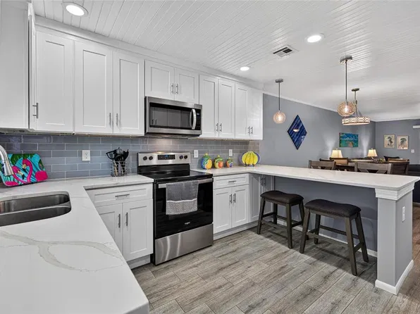 1634 STICKNEY POINT ROAD #34-202, SARASOTA, FL 34231