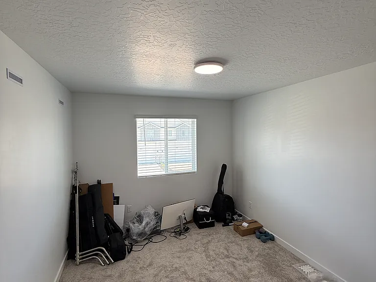 1843 E Rainbow Bridge Dr — Photo 6