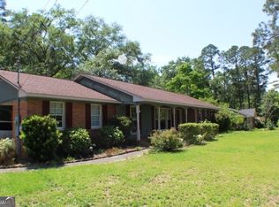 1806 Knox St, Dublin, GA 31021