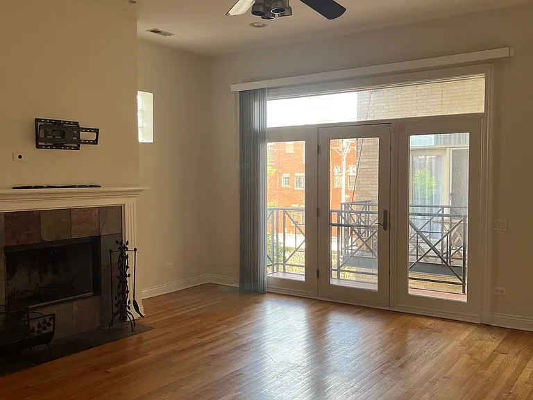 1347 W Washington Blvd #3A — Photo 3