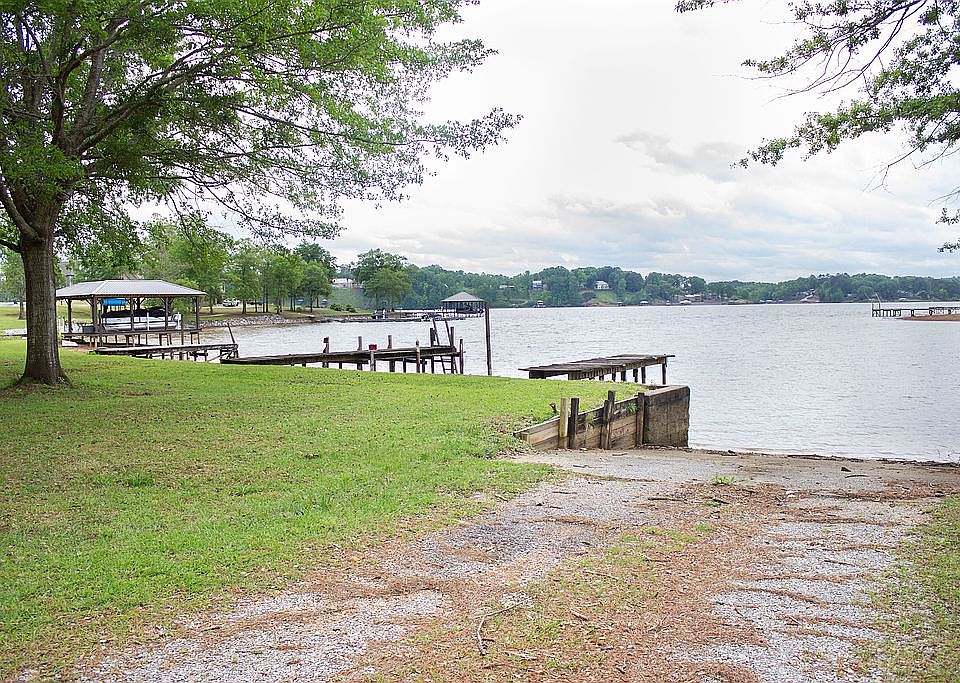 86 Powells Cir, Pell City, AL 35128 Zillow