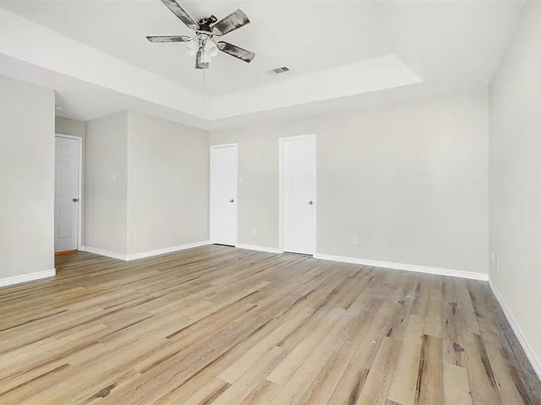 410 Laurel Sage Dr — Photo 21