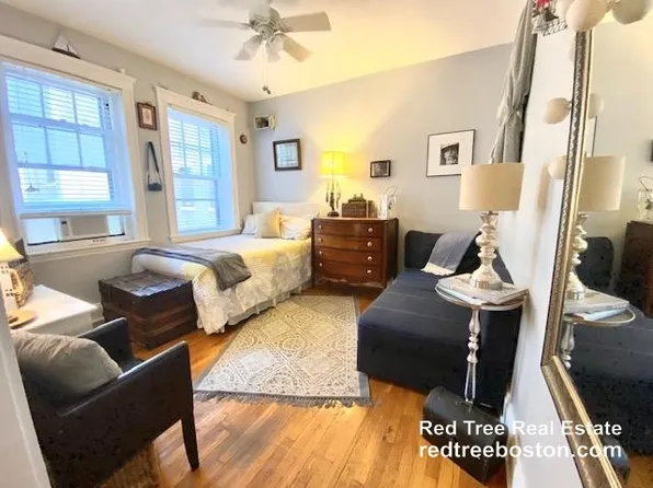 1576 Commonwealth Ave APT 3, Brighton, MA 02135