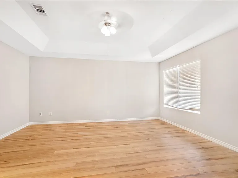 410 Laurel Sage Dr — Photo 17
