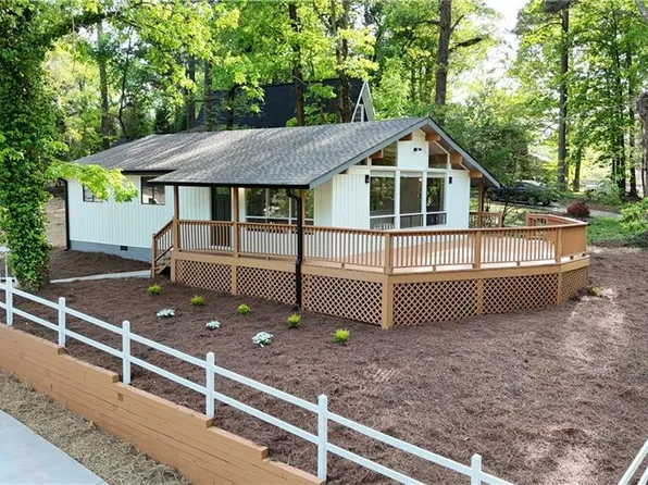 2455 Hawk Creek Trl, Cumming, GA 30041