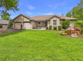 75 Alfred St W, North Huron, ON N0G 2W0