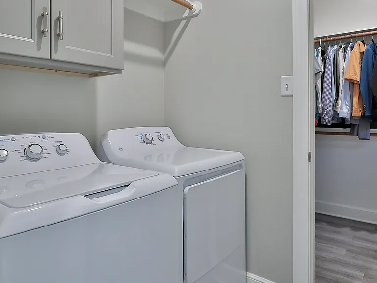 5433 Fallbrook Dr — Photo 30