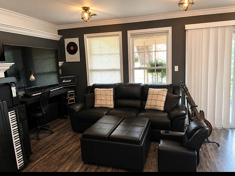 511 Green Hill Rd — Photo 13