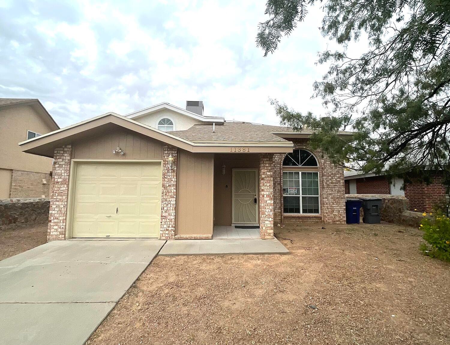 11381 Tenaha Ave, El Paso, TX 79936 Zillow
