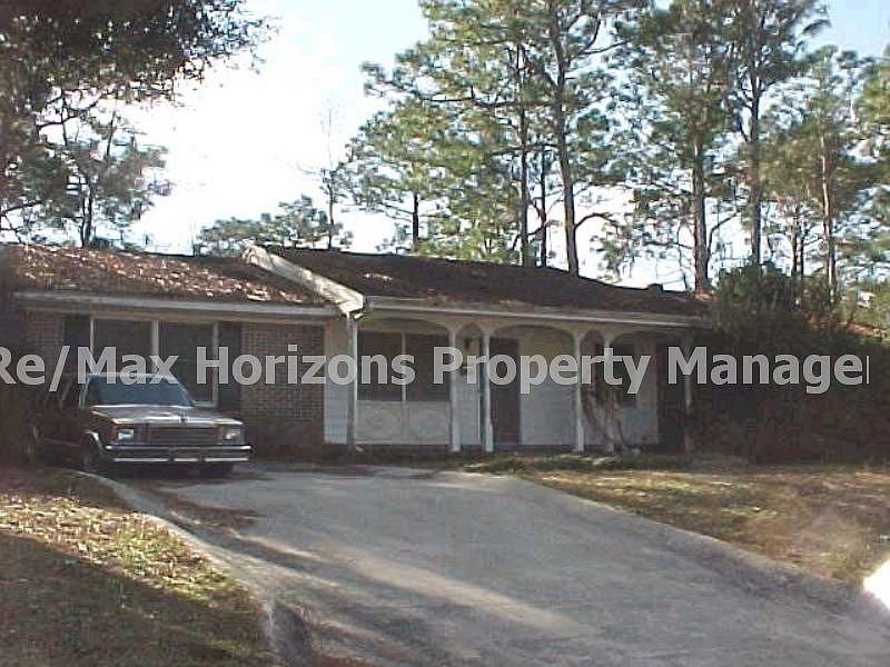 1st image of 1007 Amiens Way
