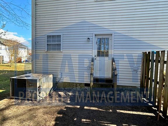 3rd image of 2193 Old Harrison Pike NW APT 4