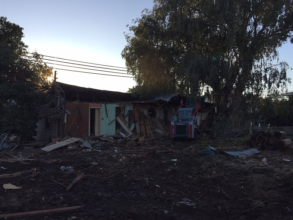2nd image of 21 S 5th St