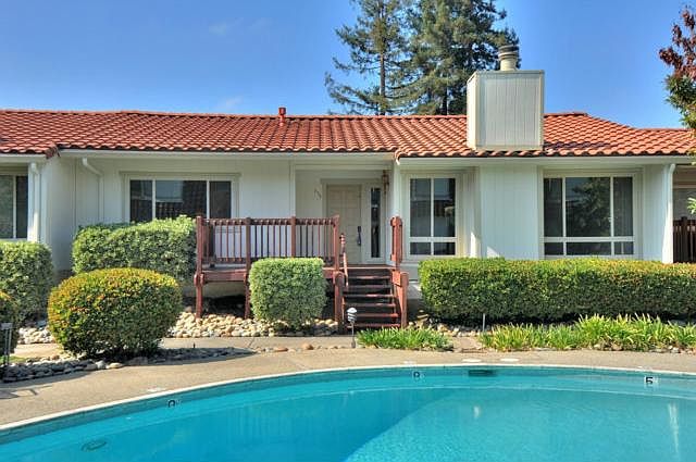 1st image of 853 Monty Cir