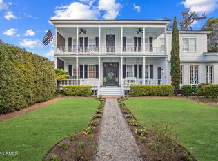 509 Harrington St, Beaufort, SC 29902