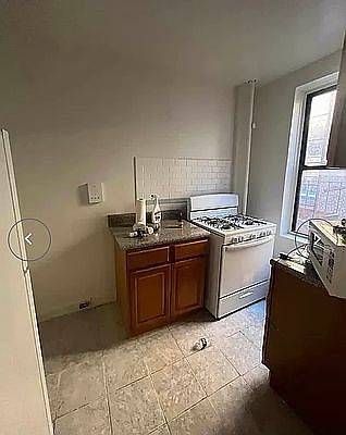 2nd image of 40-45 Elbertson St #4D