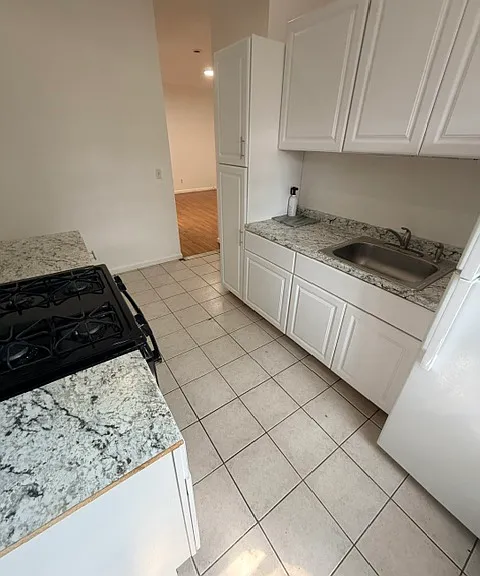 170 Atkins Ave #3 — Photo 4
