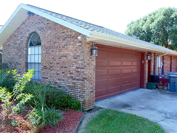 4th image of 525 Bernasek Dr
