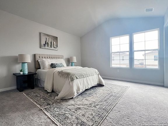 5th image of 111 Sutton Place