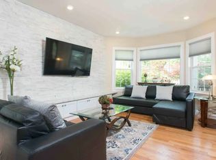 40 Eddy St, West Newton, MA 02465