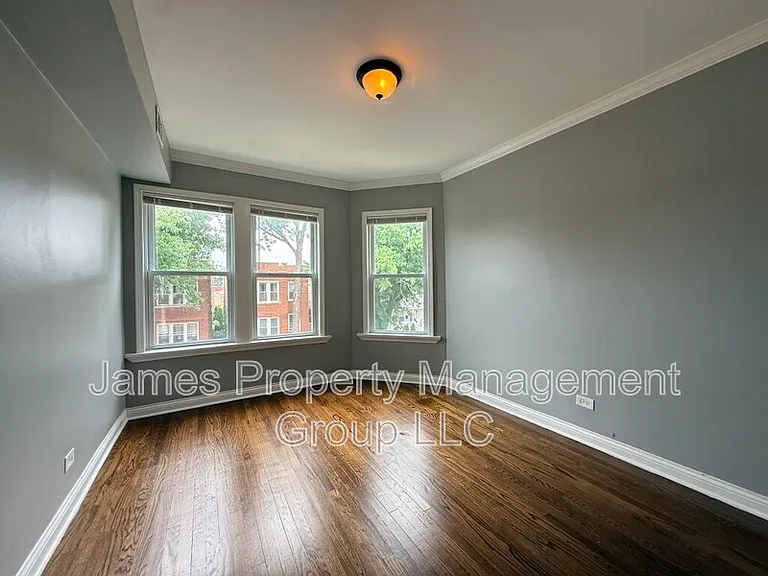 4023 N Troy St #2 — Photo 7
