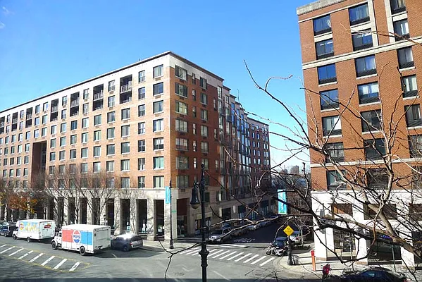 Sold by CCG Real Estate Brokerage | media 8