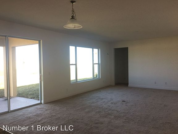 5th image of 14491 Black Lake Preserve St