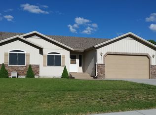 325 S 100 E, Richmond, UT 84333