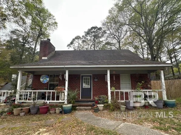 114 Greenwood Dr, Daphne, AL 36526
