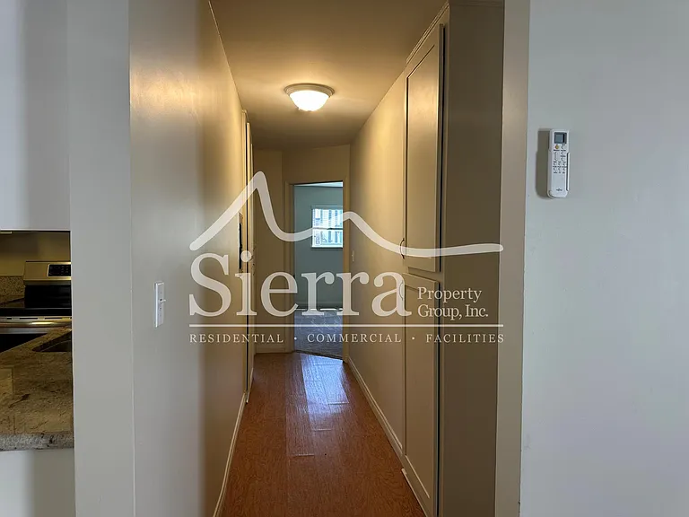 246 W Alamar Ave #1 — Photo 4