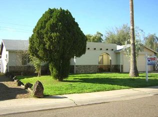 4055 E Calavar Dr, Phoenix, AZ 85032