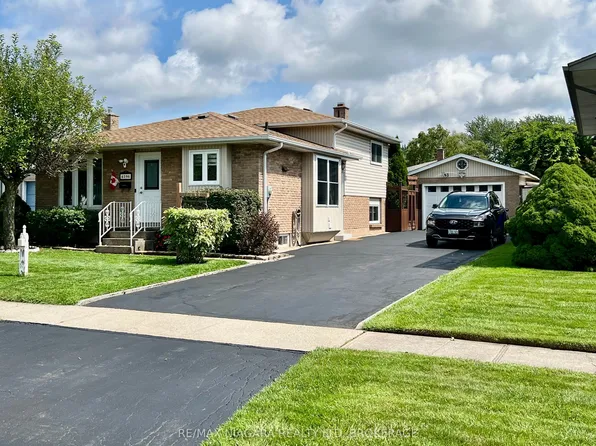 6196 Kirkland Dr, Niagara Falls, ON L2H 2A6