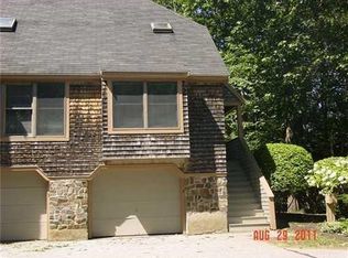 4 Winslow Pl #4, Cape Elizabeth, ME 04107