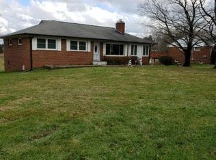 27305 Ridge Rd, Damascus, MD 20872