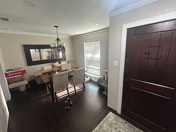 4th image of 106 Teakwood Dr