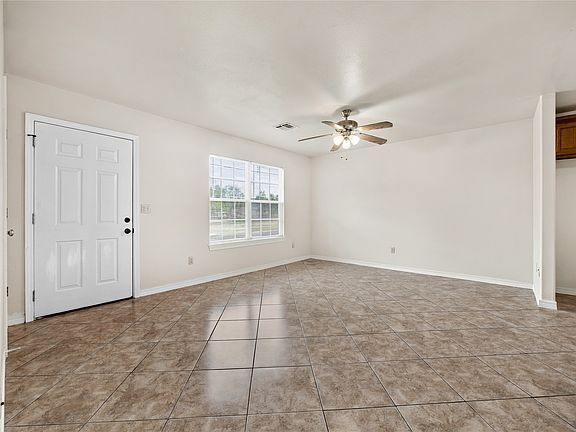 3rd image of 804 S 12th St