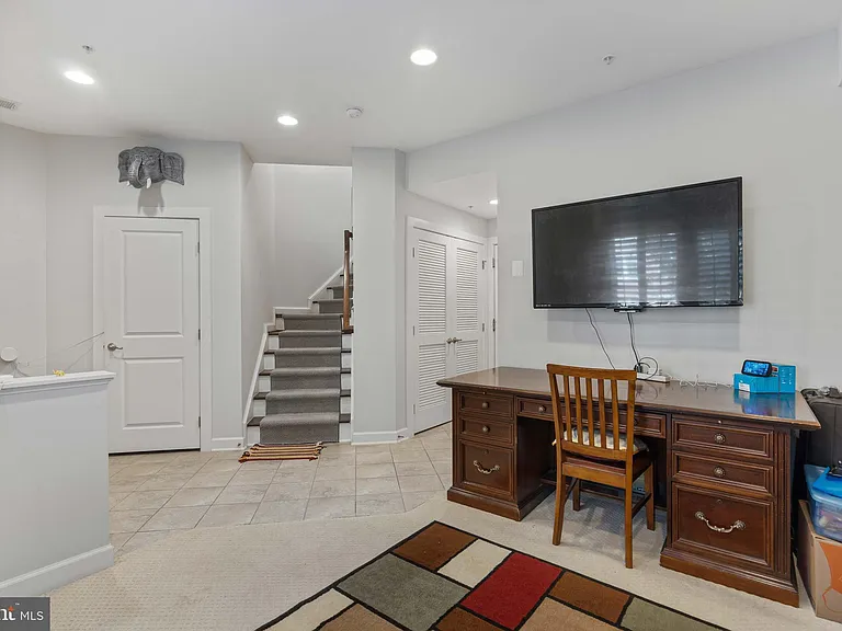 412 Blue Flax Pl — Photo 28