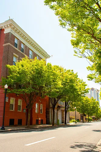 Virginia Arms Apartments Photo 1