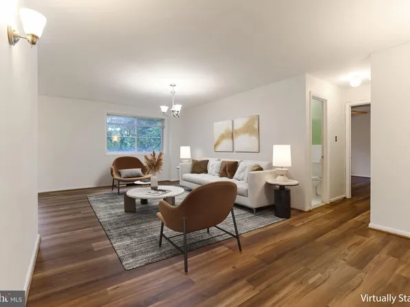 5101 8th Rd #102, Arlington, VA 22204