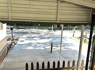 7166 Mentor Ave, Willoughby, OH 44094