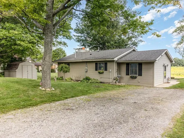 5447 Oakridge Dr, Beaverton, MI 48612