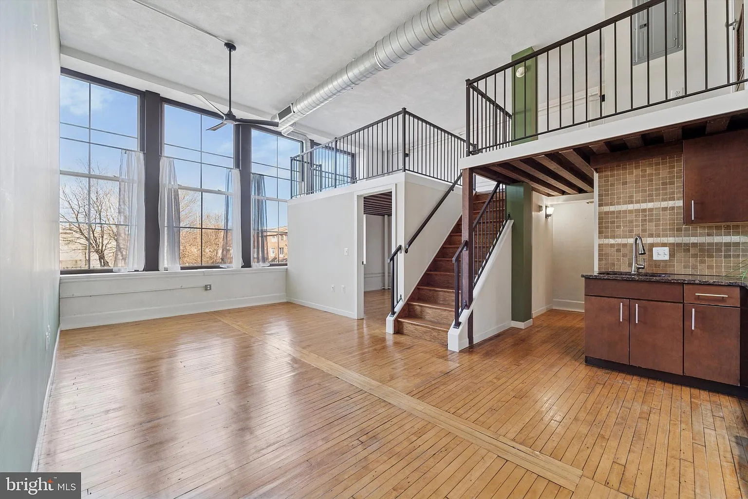 1201 Fitzwater St Unit 206 photo 1