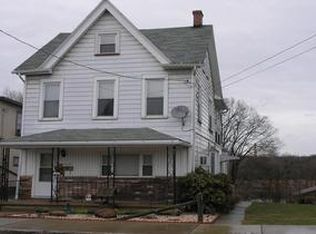 1031 Pike St, Huntingdon, PA 16652