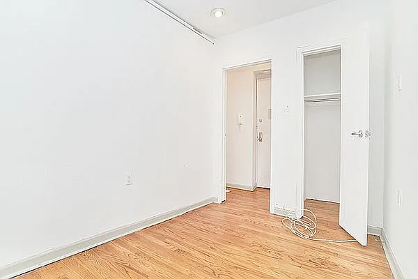 Rented by Living New York | media 11