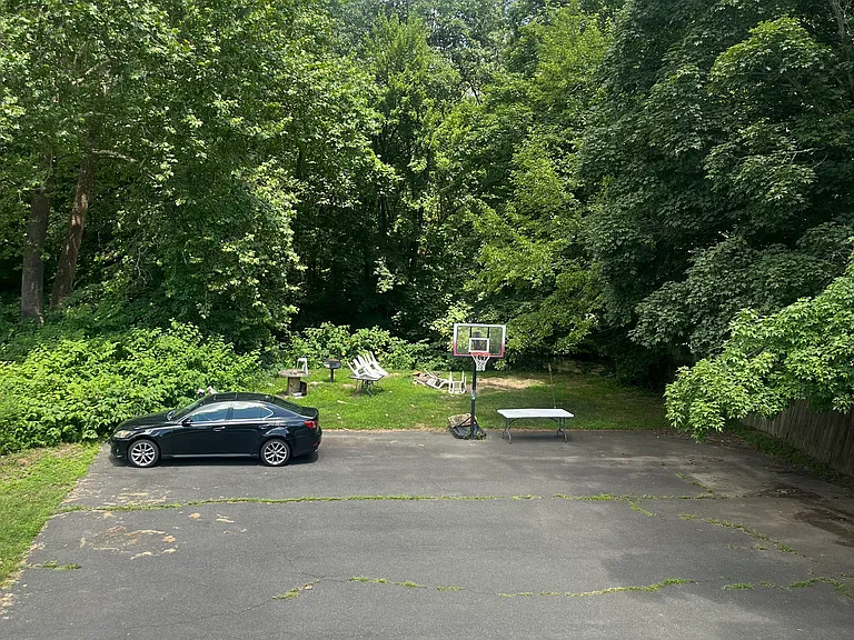 177 E Main St — Photo 7
