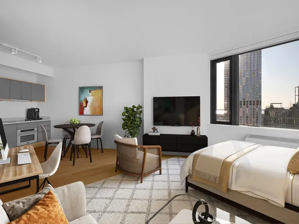 10 City Point image 3 of 26