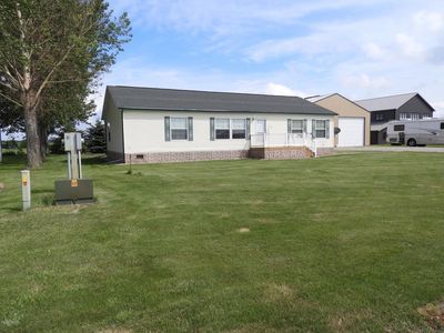 1106 Prairiewood Ln, Warwick, ND, 58381