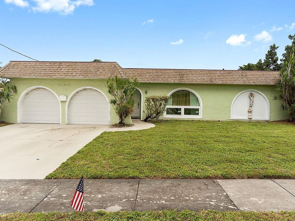 1st image of 1100 NW 43rd Avenue