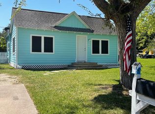 306 S Houston St, Webster, TX 77598